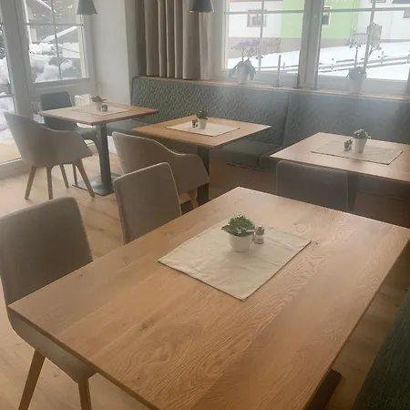 Fruehstueckspension Erika Homestay Schladming